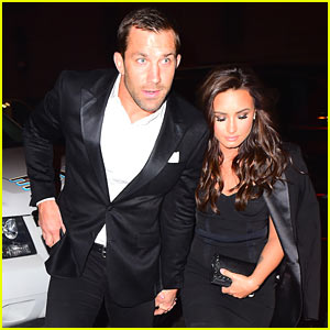 Demi Lovato Holds Hands with Rumored Boyfriend Luke Rockhold in NYC!