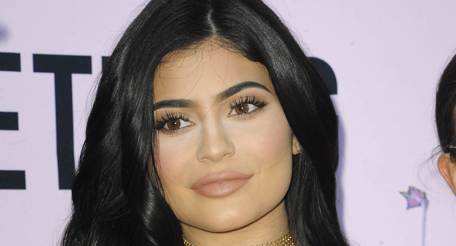 Kylie Jenner is Opening ‘The Kylie Shop’ in December! | Kylie Jenner ...