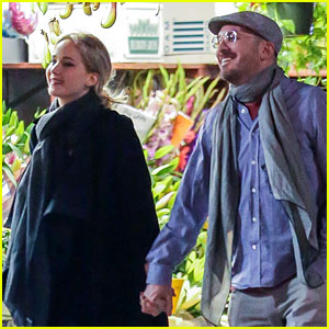 Jennifer Lawrence Flaunts Lots of PDA with New Boyfriend Darren Aronofsky!