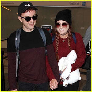 Meghan Trainor & Daryl Sabara Cuddle Up for Their Flight Out of LAX!