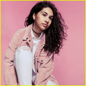 Alessia Cara Would Love to Work With Singer Frank Ocean!