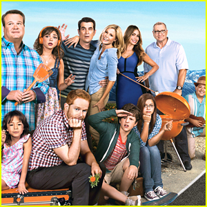 'Modern Family' Star Praises Ariel Winter, Sarah Hyland, Nolan Gould & Rico Rodriguez