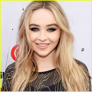 Sabrina Carpenter Sends NYE Wishes to Fans on Twitter