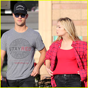 Scream Queens' Taylor Lautner & Billie Lourd Go Shopping After Their Real-Life Smooch!
