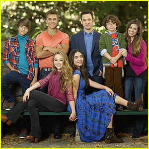 Fans Write Touching Notes to 'Girl Meets World' Cast After Cancellation