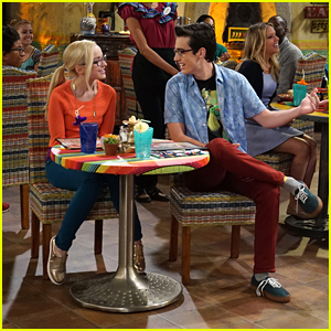 Joey Bragg Makes Stand Up Comedy Debut on 'Liv & Maddie' Tonight