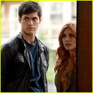 Clary Tries to Bring Back Jocelyn on Tonight's 'Shadowhunters'