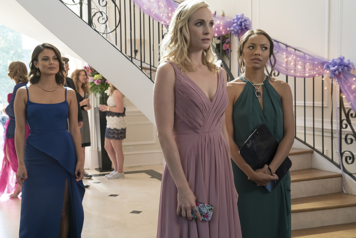 The Miss Mystic Falls Pageant Brings Stefan & Damon Back on 'Vampire  Diaries' Tonight - Just Jared Jr.