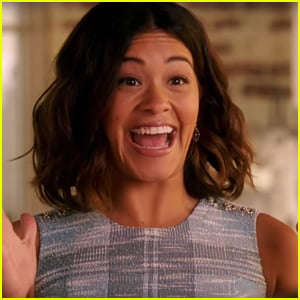 Jane Finally Gets A Book Deal on 'Jane The Virgin' -- Now What?