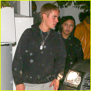 Justin Bieber Grabs Dinner With Pals Ahead of Grammys