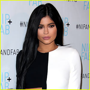 Kylie Jenner is Getting Measured for a Wax Figure!