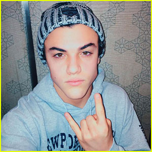 Ethan Dolan Sticks Up For His Fans on Twitter in the Cutest Way