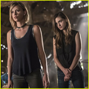 Hayley & Freya Just Can Not Get Along Right Now on 'The Originals' - See What Phoebe Tonkin Says About It All