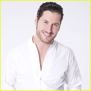 Val Chmerkovskiy Was Serenaded by Fifth Harmony For His Birthday in Tokyo