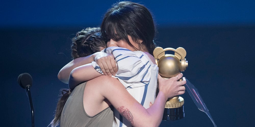 Camila Cabello Has The Best Reaction After Winning at RDMAs 2017!