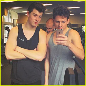 Singers Shawn Mendes & Charlie Puth Are Actually Workout Buddies