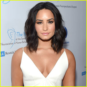 Demi Lovato Spreads An Important Message of Self Love For Fans