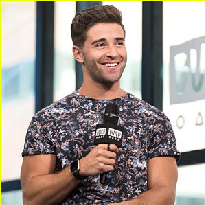 Jake Miller Gets Sweet Tour Send-Off From Gymnast Simone Biles