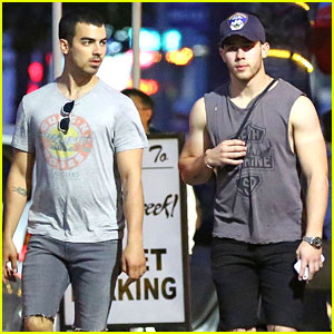 Joe & Nick Jonas Go For Workout Together Before Flight Out of Town