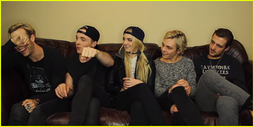 Rydel Lynch Plays Sibling Tag With Ross, Riker, Rocky & Ryland & It's The Best Thing You'll Ever Watch