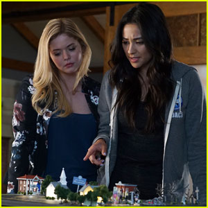 Sasha Pieterse Opens Up About Why Alison 'Feels Defeated' on 'PLL' Right Now