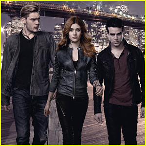 The Clary-Simon-Jace Triangle Is Coming For 'Shadowhunters' Season 2B!