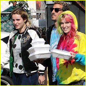 Bella Thorne Grabs Breakfast with Sister Dani After Cannes Trip
