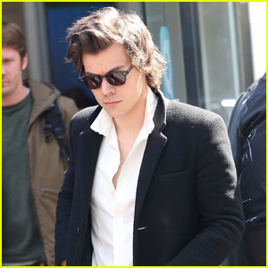 Harry Styles' New Song 'Sweet Creature' Is Headed to the Top of the Charts!