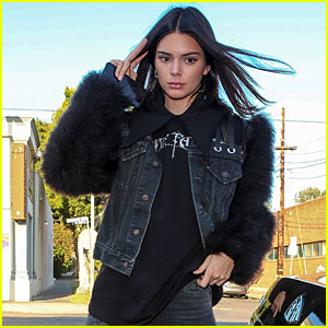 Kendall Jenner Is a Denim Darling at Dinner!