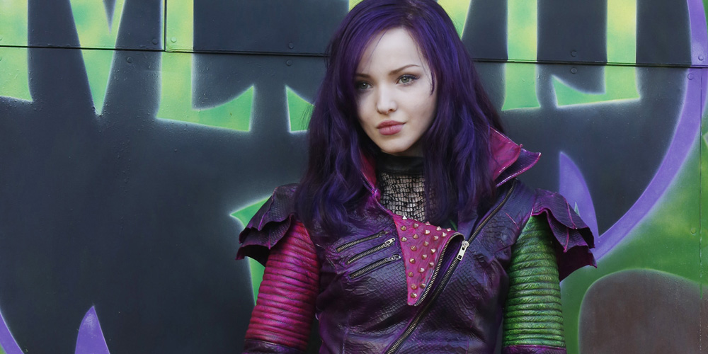 Cw Stars Danielle Panabaker & Caity Lotz Pull Off Purple Hair As 