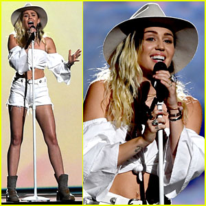 Miley Cyrus Performs 'Malibu' Live at Billboard Music Awards 2017!