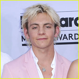 Fans Dissect Ross Lynch's 'WTF' Post & It's Hilarious