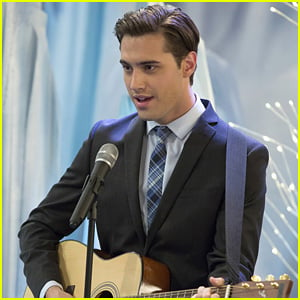 Ryan McCartan Reveals How Booking 'Liv & Maddie's Diggie Changed His Entire Life