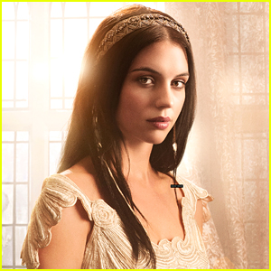 Adelaide Kane Learned Something New on 'Reign' in Almost Every Episode (Exclusive)