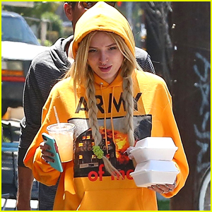 Bella Thorne Grabs Lunch to Go in Los Angeles