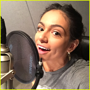 Bethany Mota Dishes On Recording Her 'Make Your Mind Up' Audiobook (Exclusive)