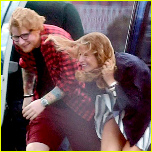 Ed Sheeran Defends His Glastonbury Set, Says He Sang Live