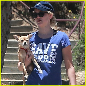 Jennifer Lawrence Goes for a Morning Hike with Her Pup Pippi!