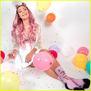 Youtuber Jessie Paege Announces Her Very Own Sock Line With Feat Socks