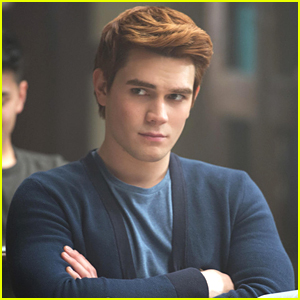 KJ Apa Had a Fan Refer to Him by His ‘Riverdale’ Nickname at a Chipotle ...
