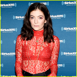 Lorde's 'Melodrama' Marks Her First No. 1 Album - Read Her Tweets!