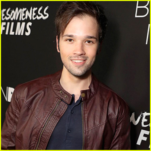 iCarly's Nathan Kress Signs an Autograph for a Fan Five Years After She Wrote Him