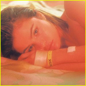 Selena Gomez's Hospital Bracelet in 'Bad Liar' Promo Pic is Not Related to Self Harm