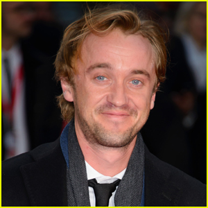 Tom Felton Sang In The Street & No One Recognized Him!