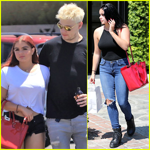 Ariel Winter's Hair is Back to Black - See the Pics!