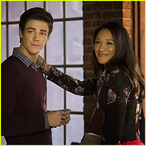 Candice Patton Dishes On Barry & Iris' Relationship For 'Flash' Season 4