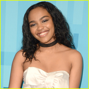 China Anne McClain Had a Moment With Ryan Gosling at Comic-Con!