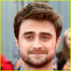 Daniel Radcliffe Rushes to Help Mugging Victim in London