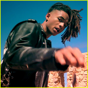Jaden Smith Wears Mismatched Sneakers While Skateboarding In NYC