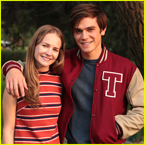 KJ Apa Says Britt Robertson Made His First Film The Best First Film Experience